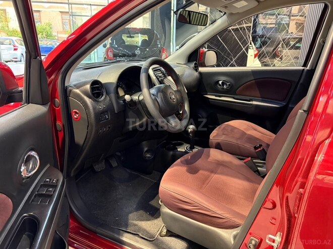 Nissan March-17