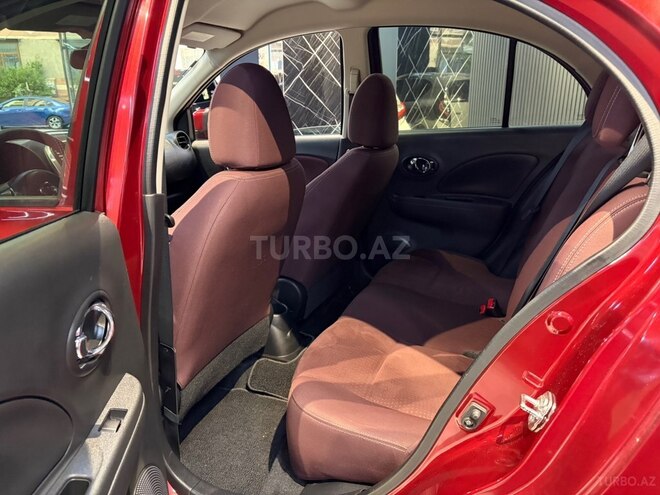 Nissan March-16