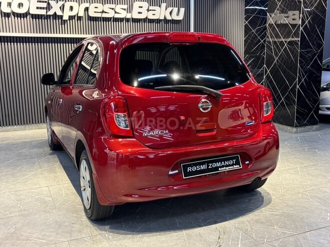 Nissan March-4