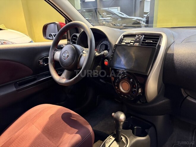 Nissan March-14