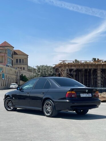 BMW 523-6