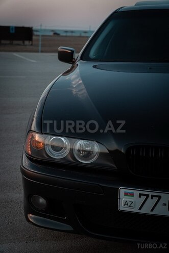 BMW 523-2