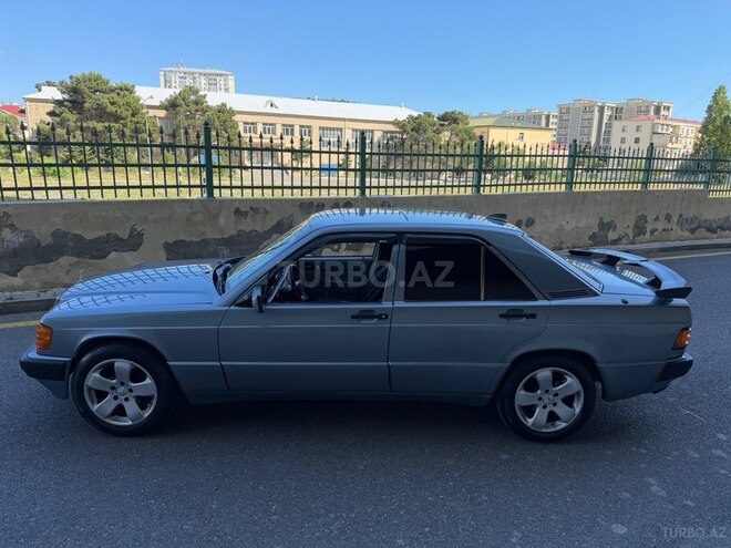 Mercedes 190-3