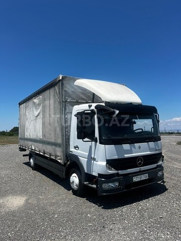 Mercedes Atego 822-2