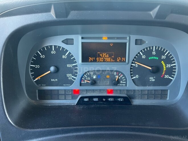Mercedes Atego 822-12