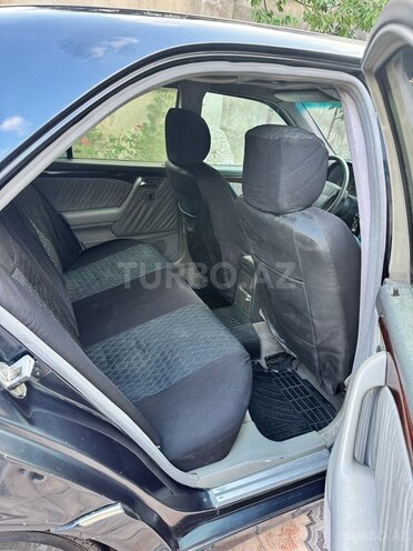 Mercedes C 220-9