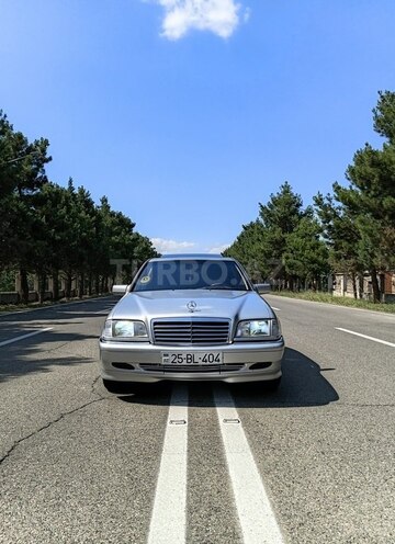 Mercedes C 280-1