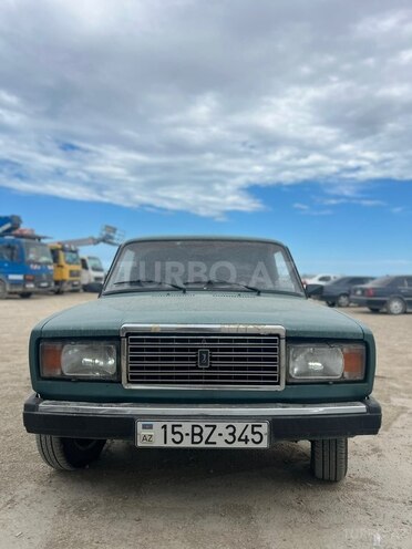 LADA (VAZ) 2107-2