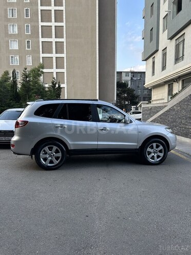 Hyundai Santa Fe-3