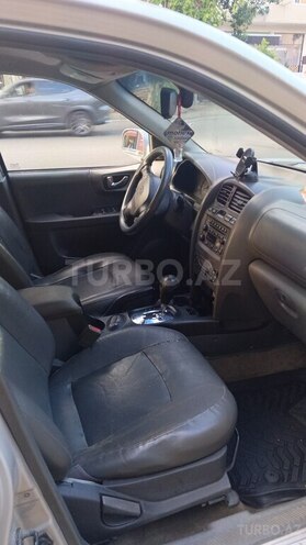 Hyundai Santa Fe-4