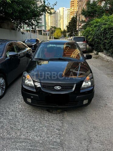 Kia Rio-4