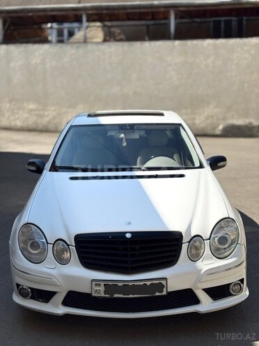 Mercedes E 320-6
