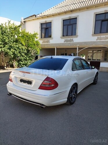 Mercedes E 320-16