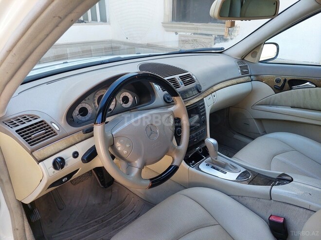 Mercedes E 320-14