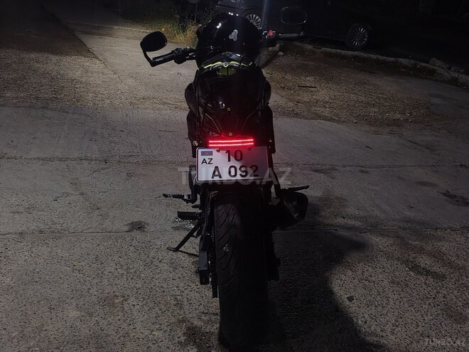 Yamaha Fazer 600N-2