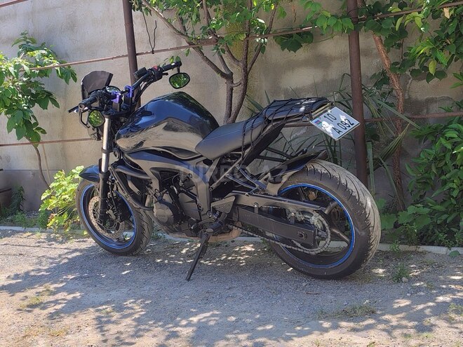Yamaha Fazer 600N-7