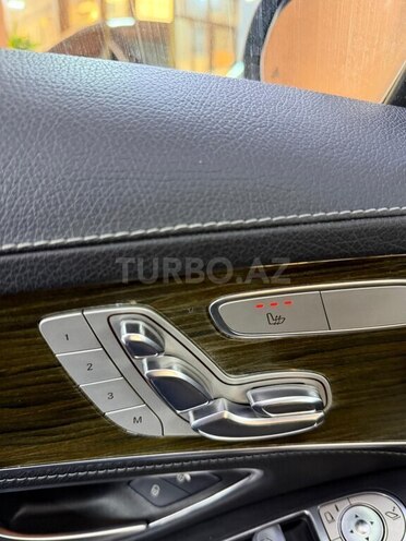 Mercedes C 300-9
