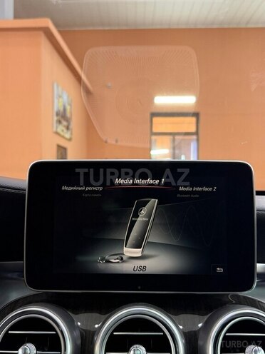 Mercedes C 300-13