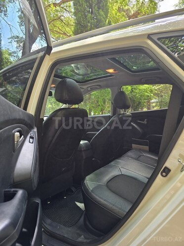 Hyundai ix35-11