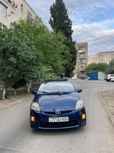 Toyota Prius-1