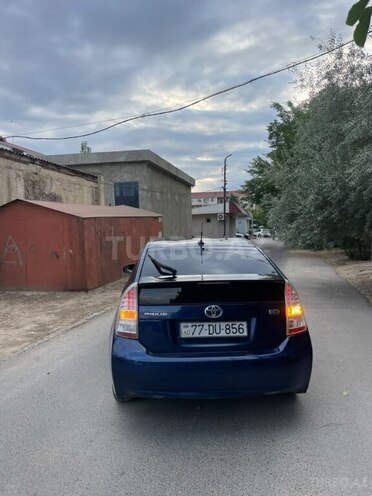Toyota Prius-6