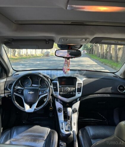 Chevrolet Cruze-7