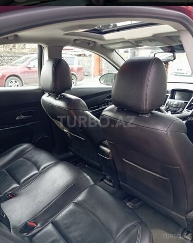 Chevrolet Cruze-9