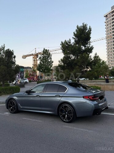 BMW 530-8