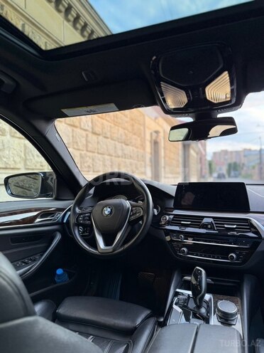 BMW 530-10