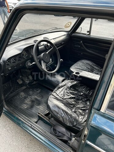 LADA (VAZ) 2106-7