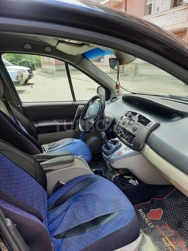 Renault Scenic-4