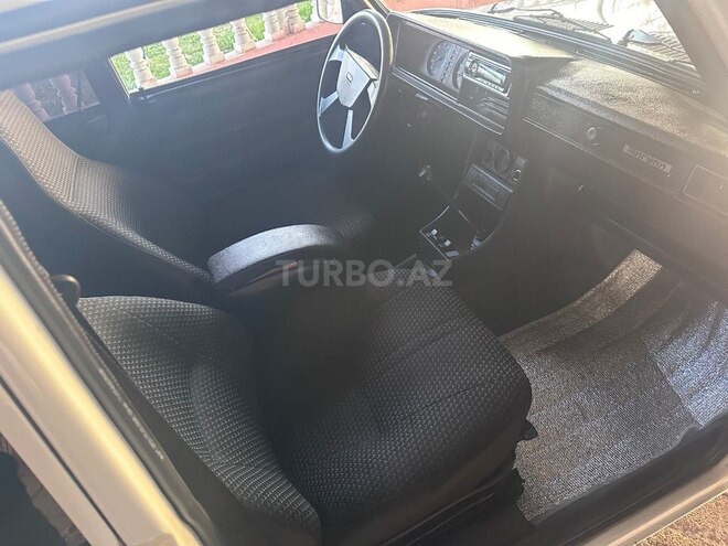 LADA (VAZ) 2107-9