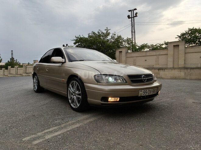 Opel Omega-4