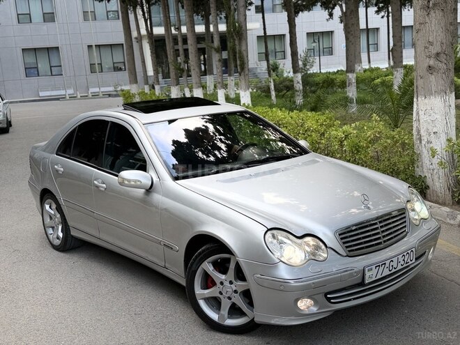 Mercedes C 320-7