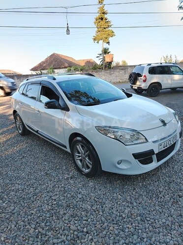 Renault Megane-8
