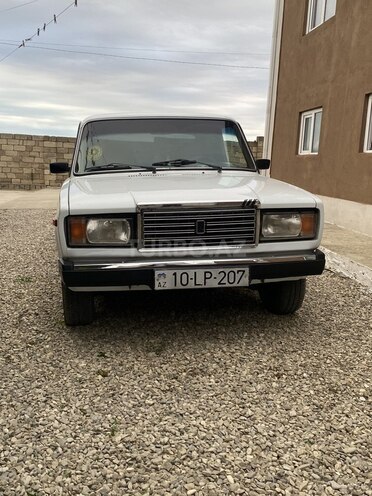 LADA (VAZ) 2107-1