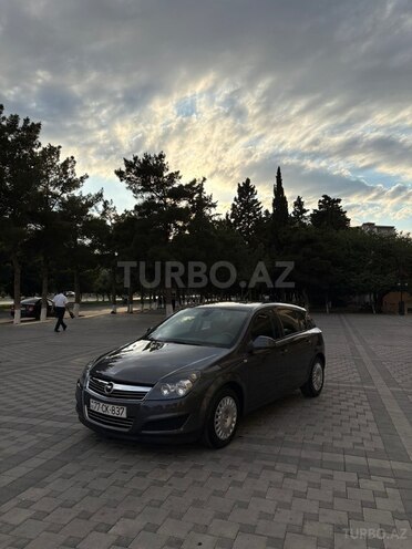 Opel Astra-3