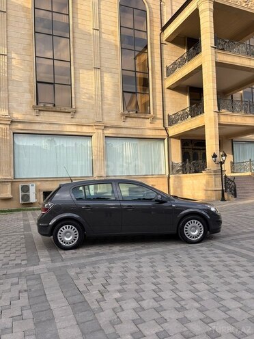 Opel Astra-7