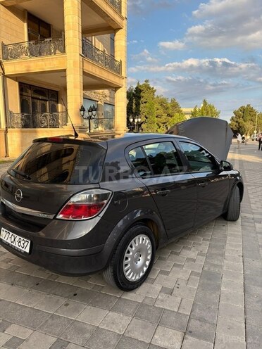 Opel Astra-16