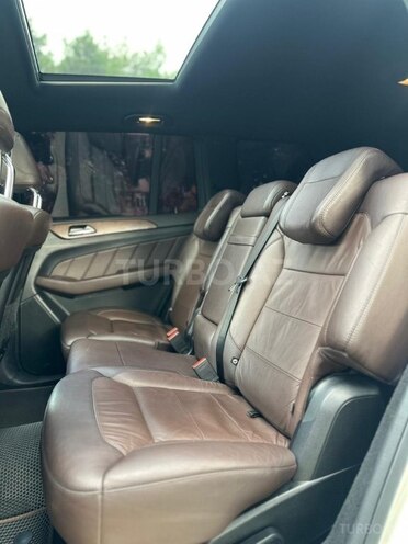 Mercedes GL 350 4MATIC-17