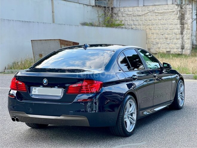BMW 528-9