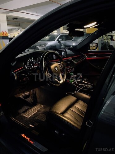 BMW 530-15