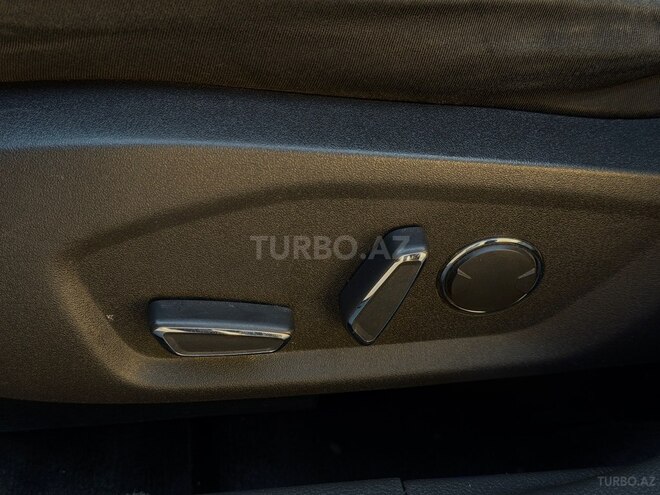 Ford Fusion (North America)-14