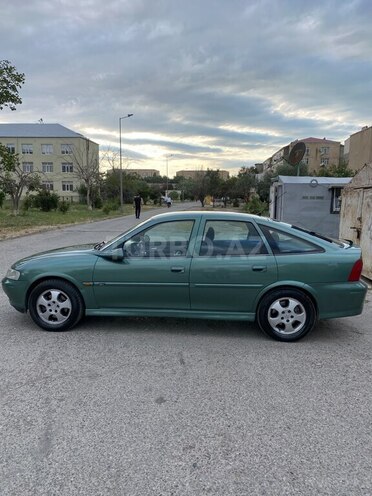 Opel Vectra-5
