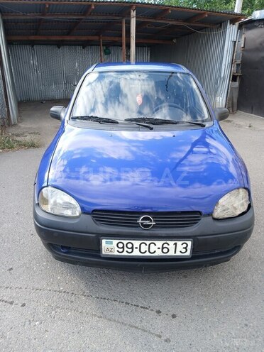 Opel Corsa-1