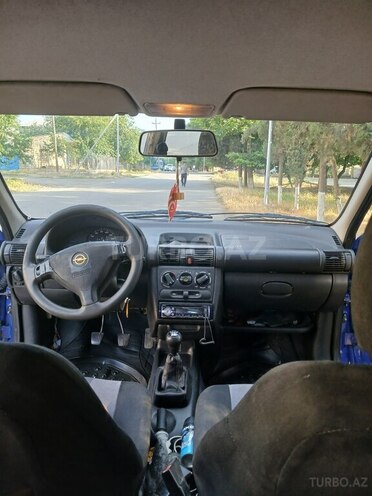 Opel Corsa-9