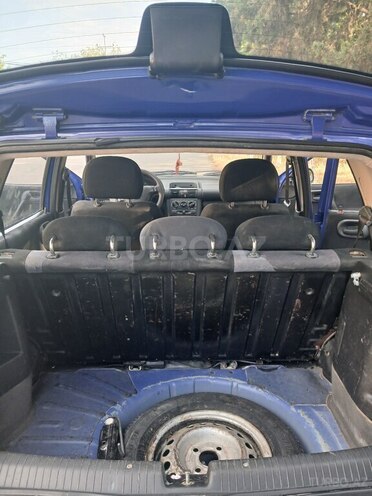 Opel Corsa-10