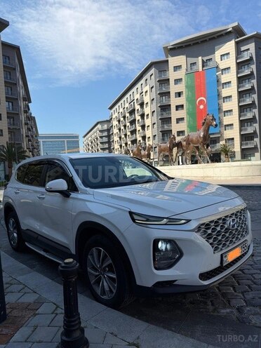 Hyundai Santa Fe-6