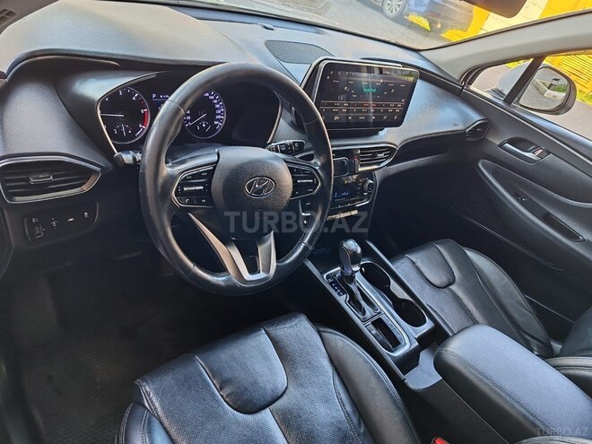 Hyundai Santa Fe-4