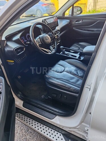 Hyundai Santa Fe-9